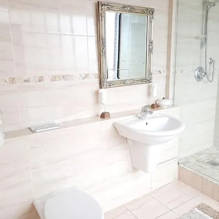 The Quarry House * Carlingford